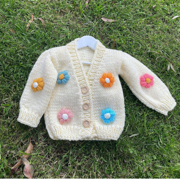 Knitted Flower Cardigan | Cream